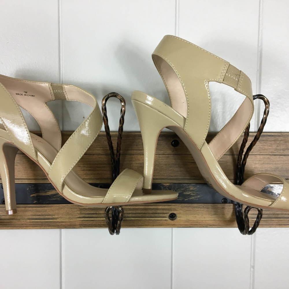 Nine West Tan Strap Sandals - Picture 1 of 6